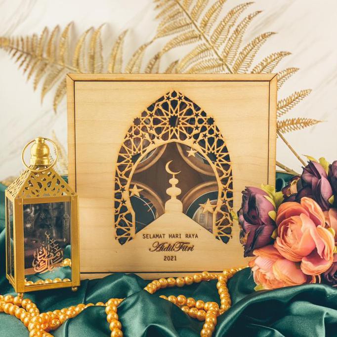 

Parsel Ramadan Cookies/Kue Kering (4 Variant Kue & Kotak Akrilik Ukir) Kayimarket1696