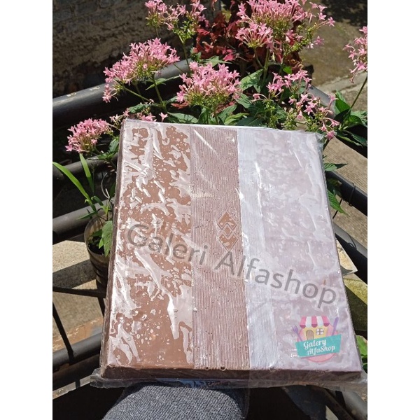 

Coklat king blok 1kg