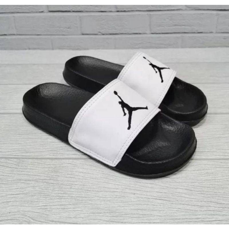 Sandal Pria/Wanta JORDA/Sandal kasual slip on