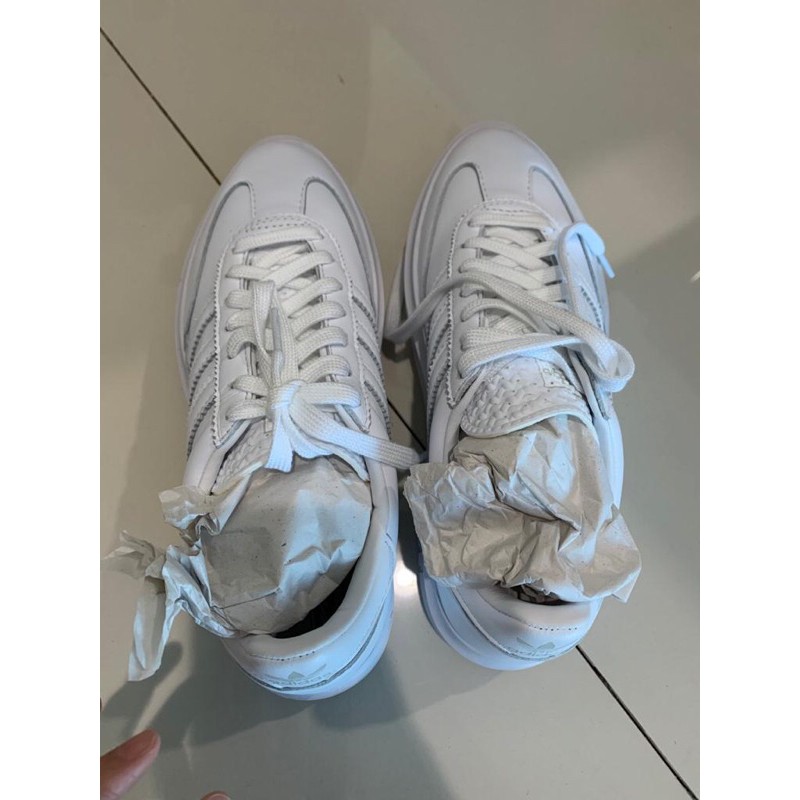 adidas super sleek 72