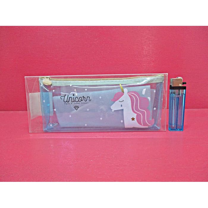 

Kotak Pensil Transparan Unicorn Biru