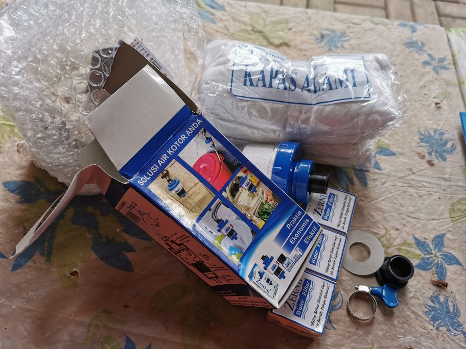 Saringan Air Filter Penyaring Air Zernii Paket Filter (1 Filter  Zernii + 3 Refil Karbon + 4 Kapas)