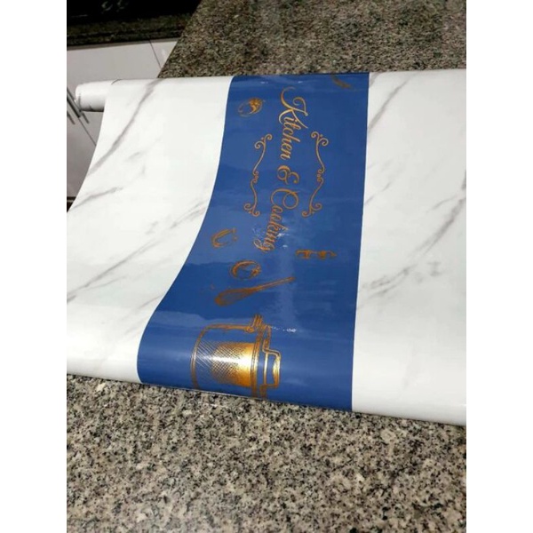 wallpaper Dapur Motif marmer warna putih