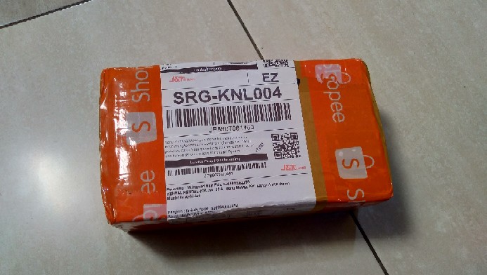 Calathea Tissue White Fussion