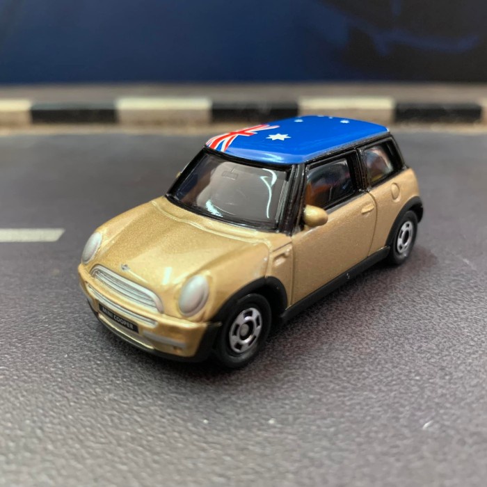 Tomica Mini Cooper Selection - Australia - Base Besi - Made in China