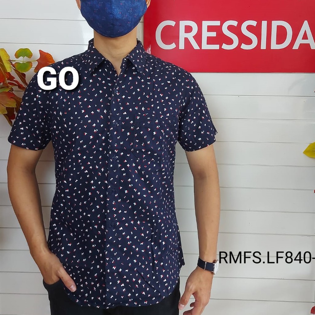 gof CRESSIDA KEMEJA PRIA SLIMFIT Kemeja Casual Kemeja Lengan Pendek Outlook