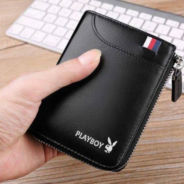 BEST SELLER 
HOT ITEM 
Dompet PlayBoy D748 / Ad022
Original