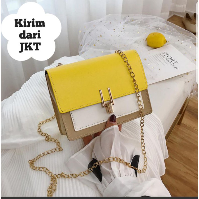 Tas Selempang Import Batam Tali Rantai Kuning, Hitam, Hijau dan Putih Ukuran 18x7x13cm