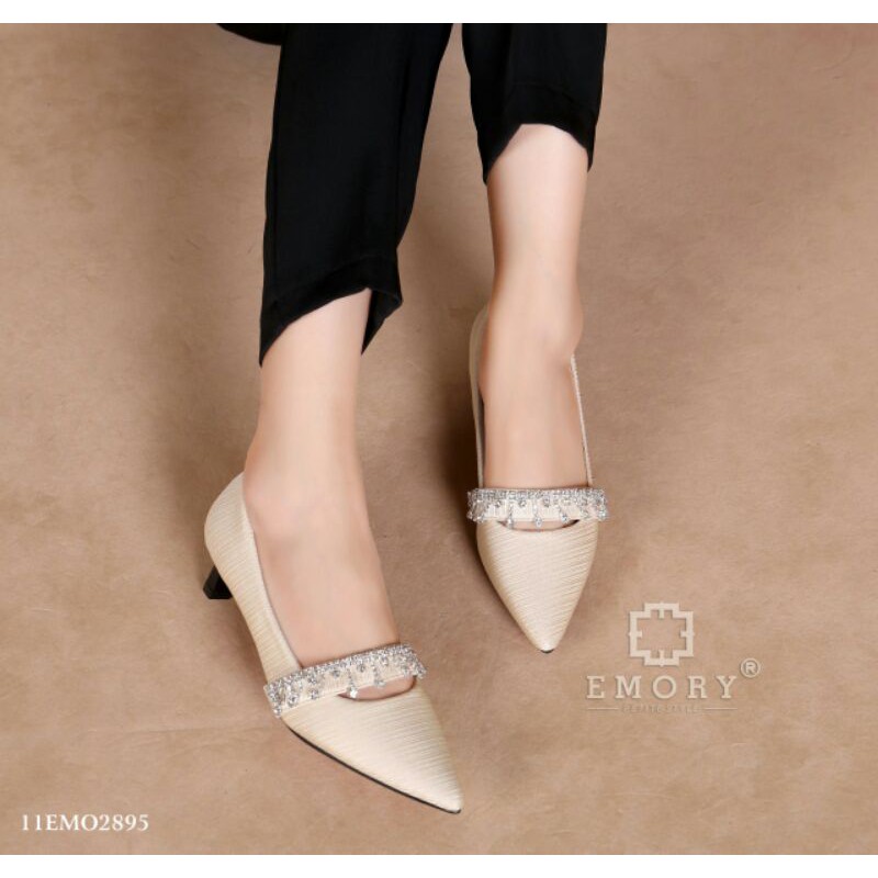 SEPATU HAK EMORY Serevina 11EMO2895