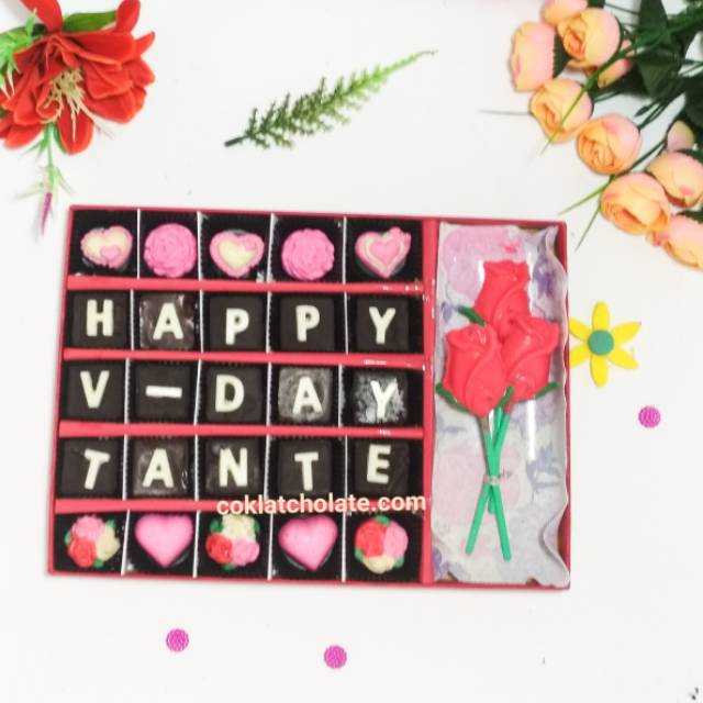 

COKLAT HADIAH ULANG TAHUN PERNIKAHAN SUAMI