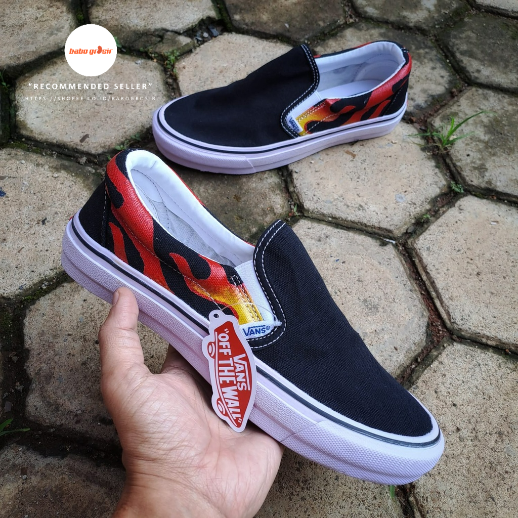 PROMO Sepatu Sneakers Pria, Sepatu Vans Slip On Pria Motif Keren dan Unik Premium Import Quality, Harga Murah, Kualitas Mewah