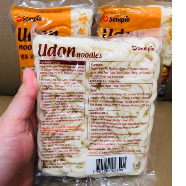 

Sempio Fresh Udon Noodle / Mie Tebal / Mie Udon Instant 200 GR Korea Best