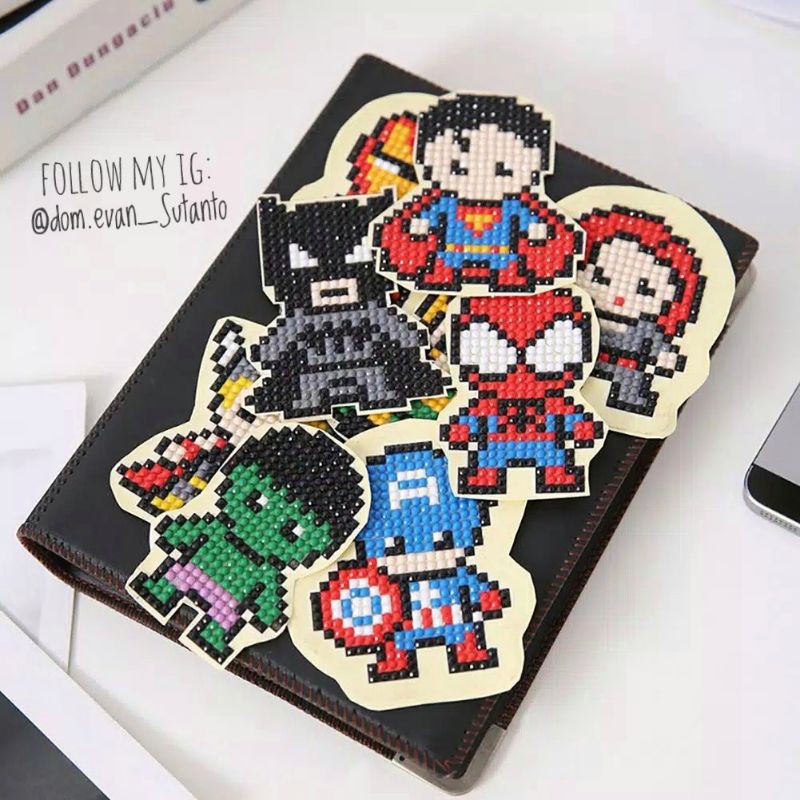 

DIY diamond painting sticker Avengers