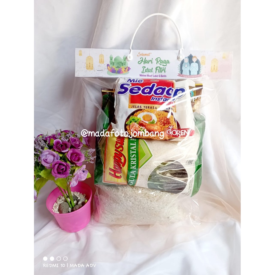 

Plastik Sembako Lebaran Idul Fitri 25 x 40 / Plastik Sembako Idul Fitri / Amplop Idul Fitri / Plastik Bingkisan Sembako