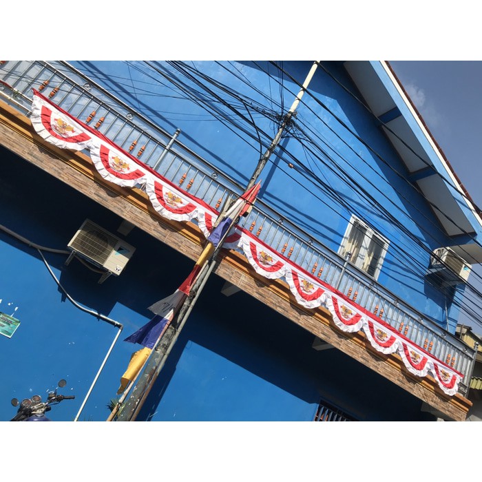 Bendera Umbul” merah putih garuda bergelombang (wave)