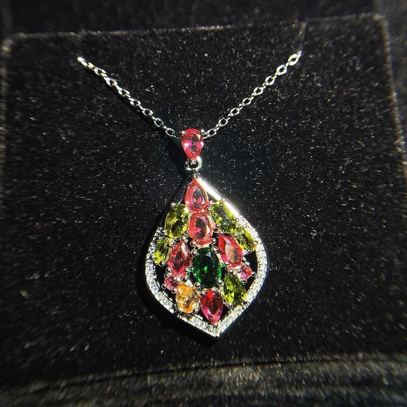 New Luxury Colorful Drop-Shaped Moissanite Necklace