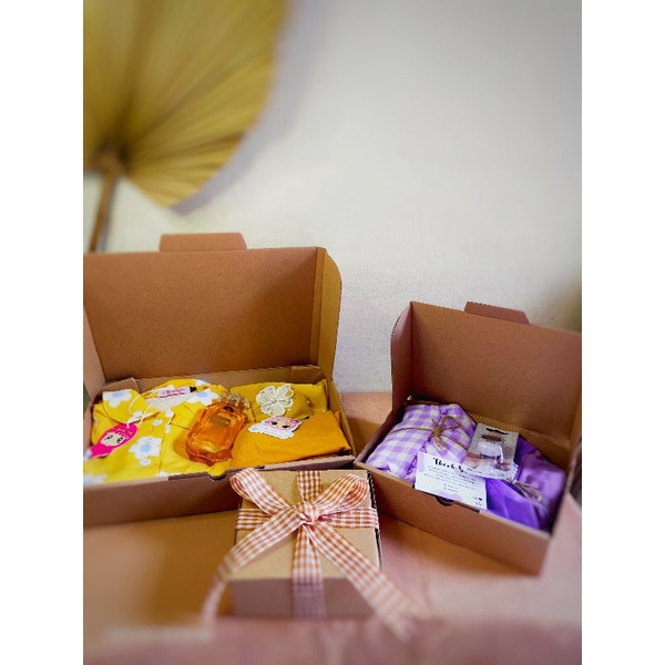 

BOX KADO / BUNGKUS KADO / GIFT BABY NEWBORN / GIFT ULANG TAHUN / HAMPERS AESTETIC