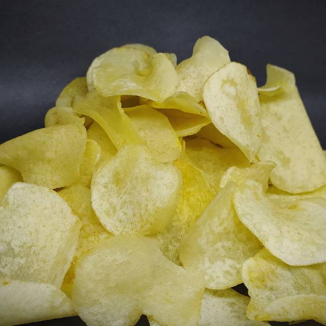 

KRIPLAS Keripik Talas Renyah, Gurih, Berkualitas