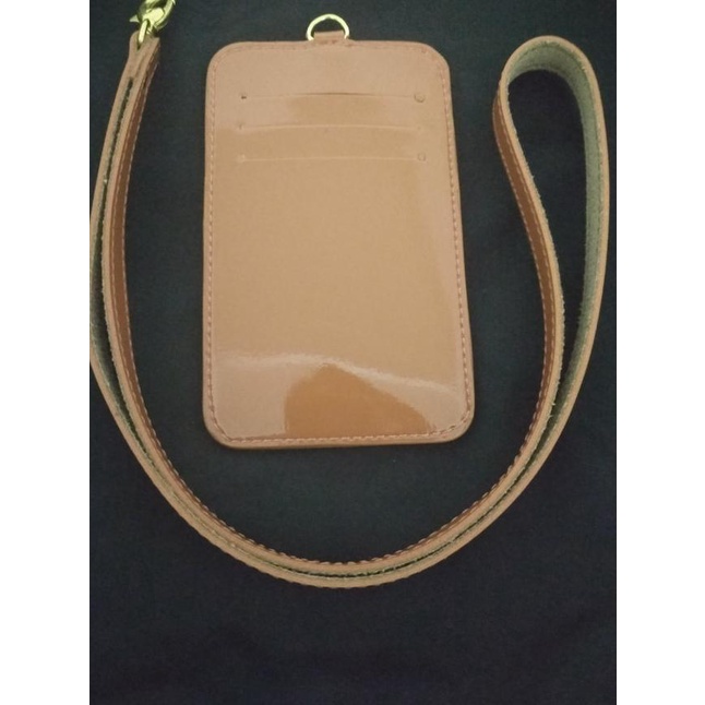 

♩ Name Tag Id Card kulit Tali Coklat Muda Glossy Mengkilap Berkwalitas ✺
