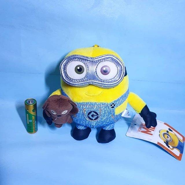 minion with teddy bear