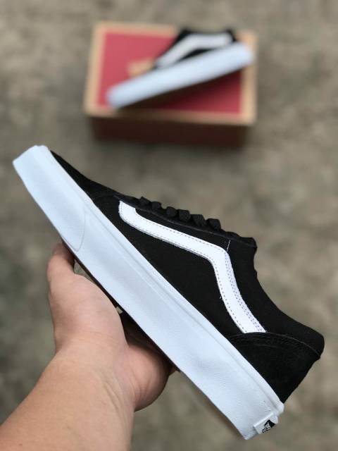 SEPATU43 VANS AUTHENTIC FULL BLACK HITAM POLOS WHITE PUTIH OLDSKOOL ERA SK8 PREMIUM BNIB ICC IFC DT