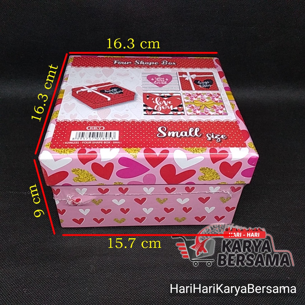 

BOX KADO KIKY FOUR SHAPE LOVE BOX SMALL ( MOTIF RANDOM )