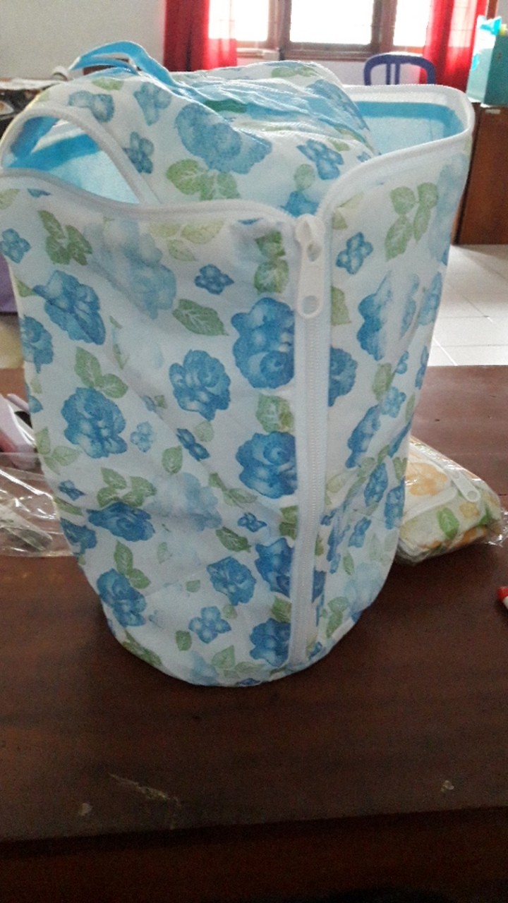 Dengan Lapis Busa Sarung Piring 21cm