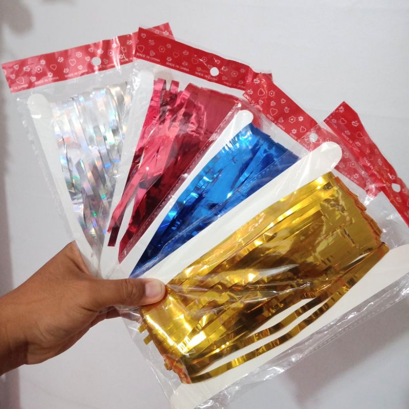 tirai foil / tirai rumbai plastik / foil curtain party / tirai backdrop gliter
