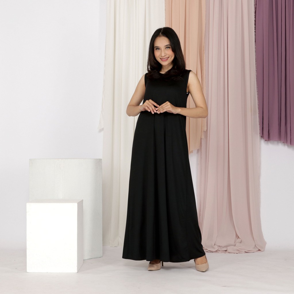 Inner Gamis / Daleman Gamis Hitam Polos Bahan Jersey