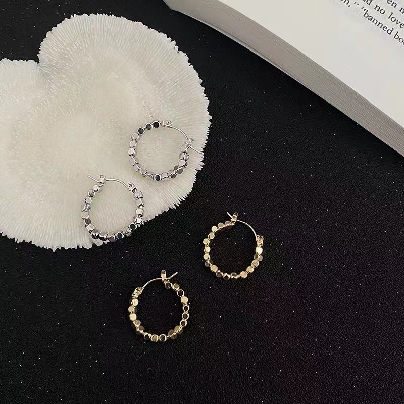 Anting Stud Bentuk Bola Lingkaran MINI Warna Silver / Gold Untuk Aksesoris Perhiasan Wanita