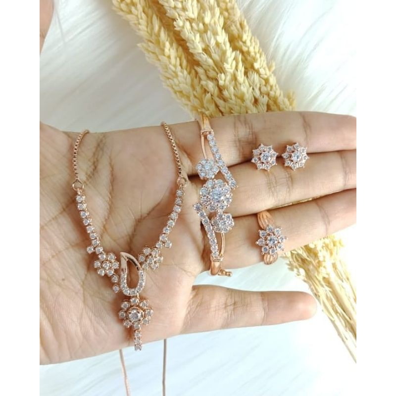 set tura replika berlian swasa