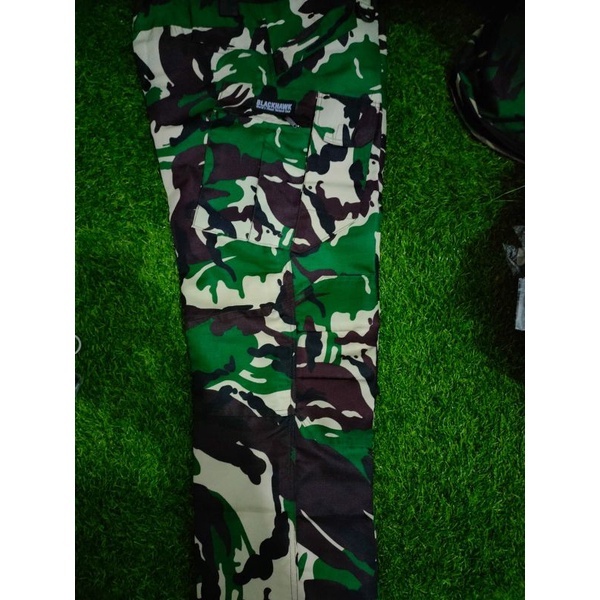 celana blackhawk loreng