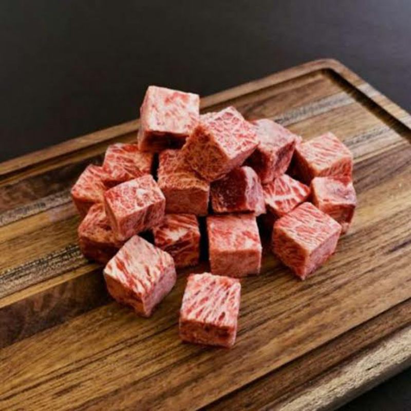 Daging Wagyu Saikoro Beef