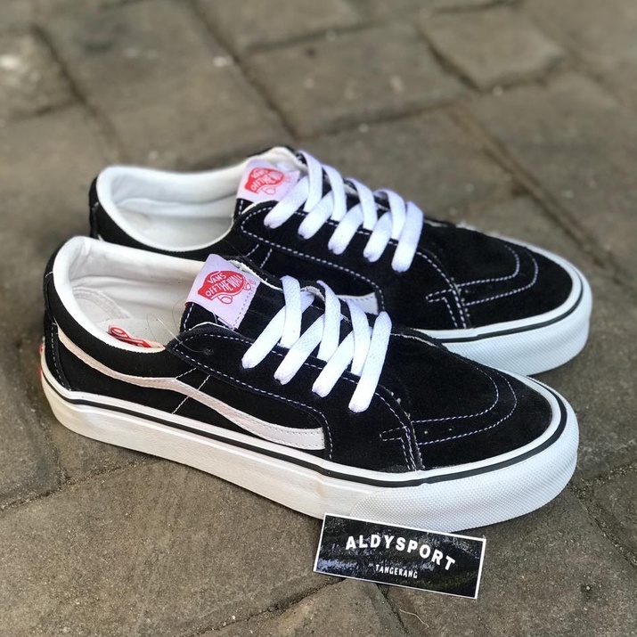 SEPATU VANS SK8 LOW PREMIUM. SEPATU SNEAKERS PRIA PREMIUM. SEPATU IMPORT PRIA