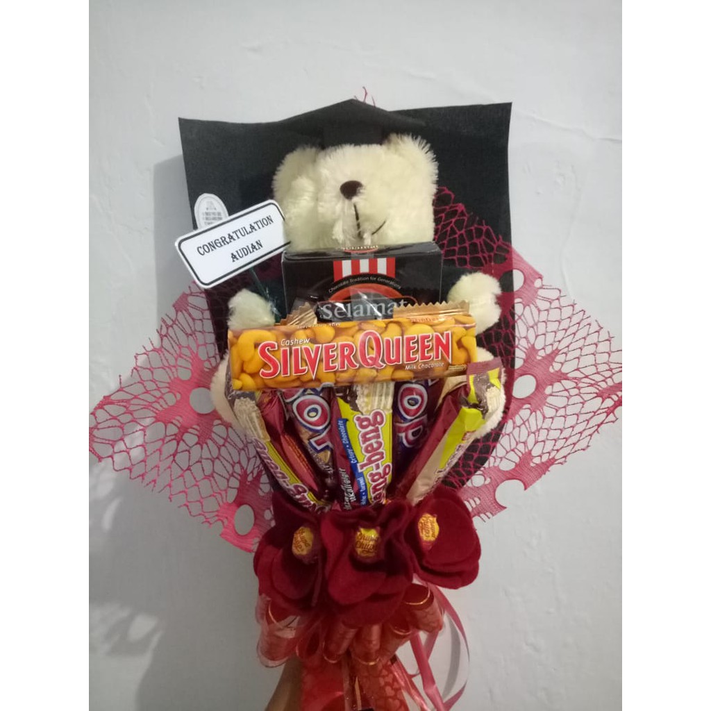 Buket Coklat Boneka Bunga Hadiah Wisuda Ulang Tahun Buat Pacar Hari Jadi Dll Shopee Indonesia