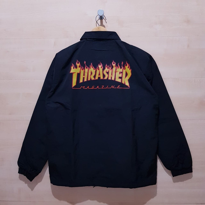 JAKET COACH WINDBREAKER THRASHER SKATEGOAT FLAME BLACK - M