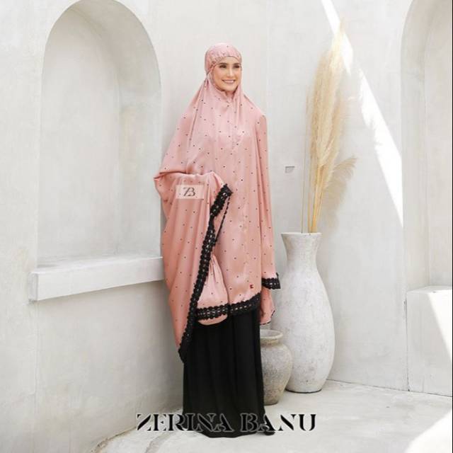 Polka mukenah by HLZB