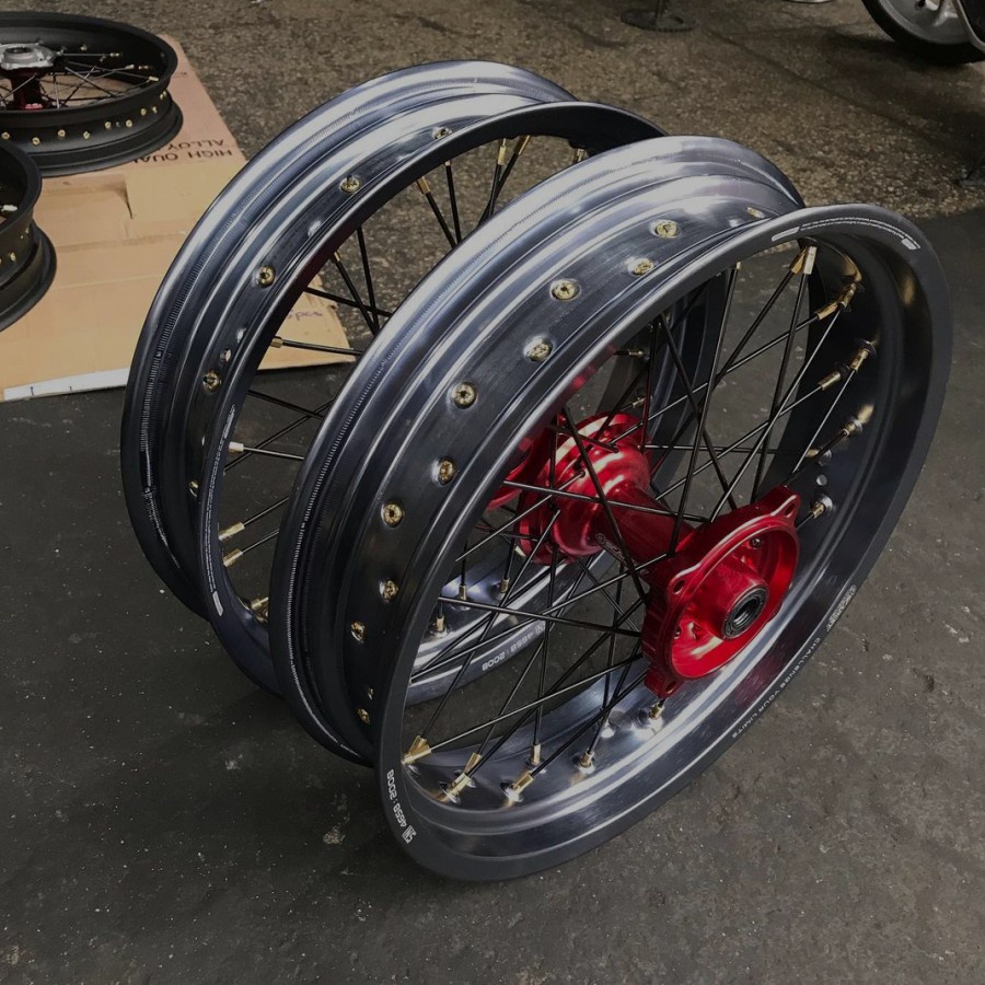 PAKET VELG SET SUPERMOTO KAWASAKI KLX 150 RING 17 SCARLET TITANUM TROMOL CNC