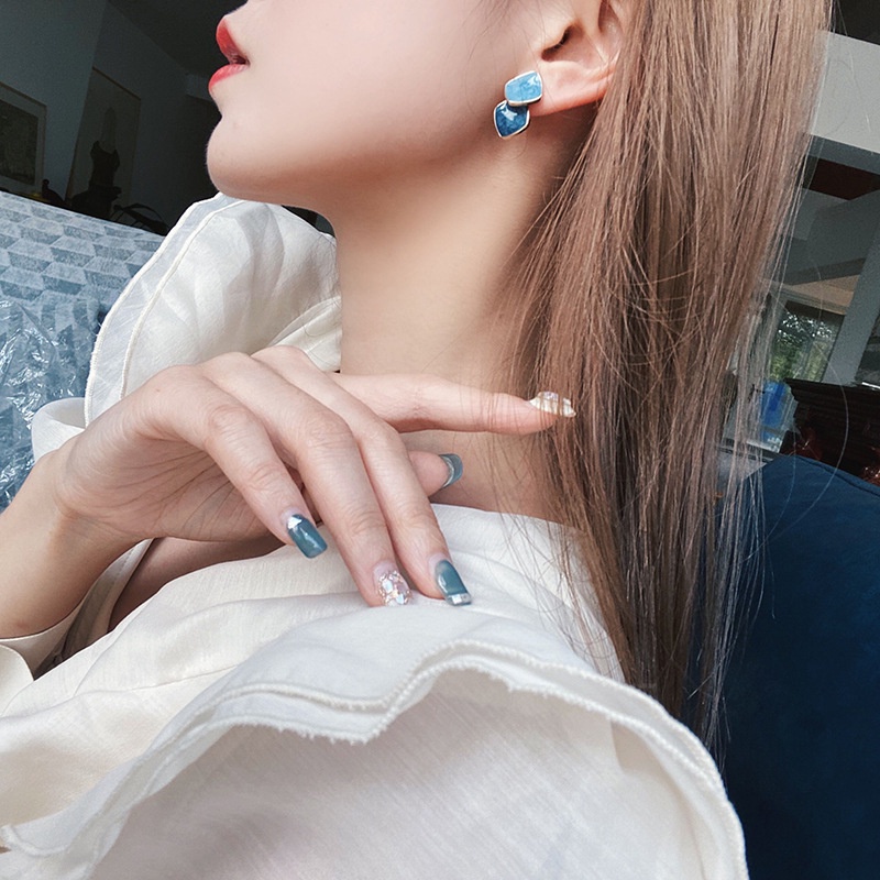 Anting Drop Bentuk Geometris Warna Biru Coklat Beige Gaya Retro