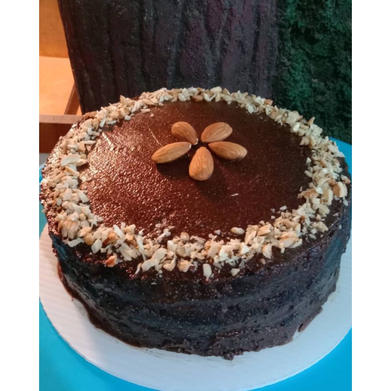 

Almond vegan cake