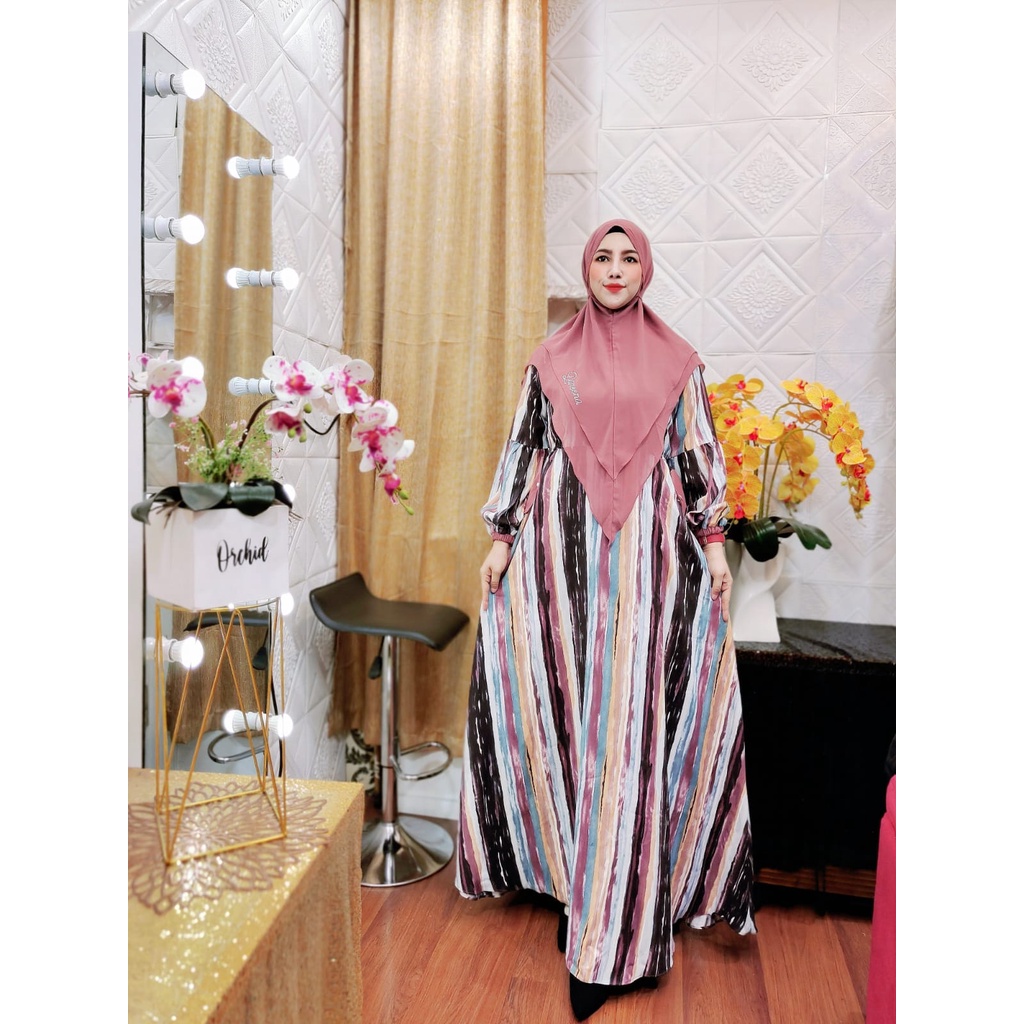 Homeset Syari Daneena