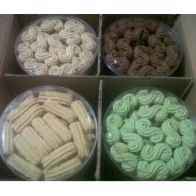 

Kue kering Semprit / Cookies HOME MADE HALAL 100%