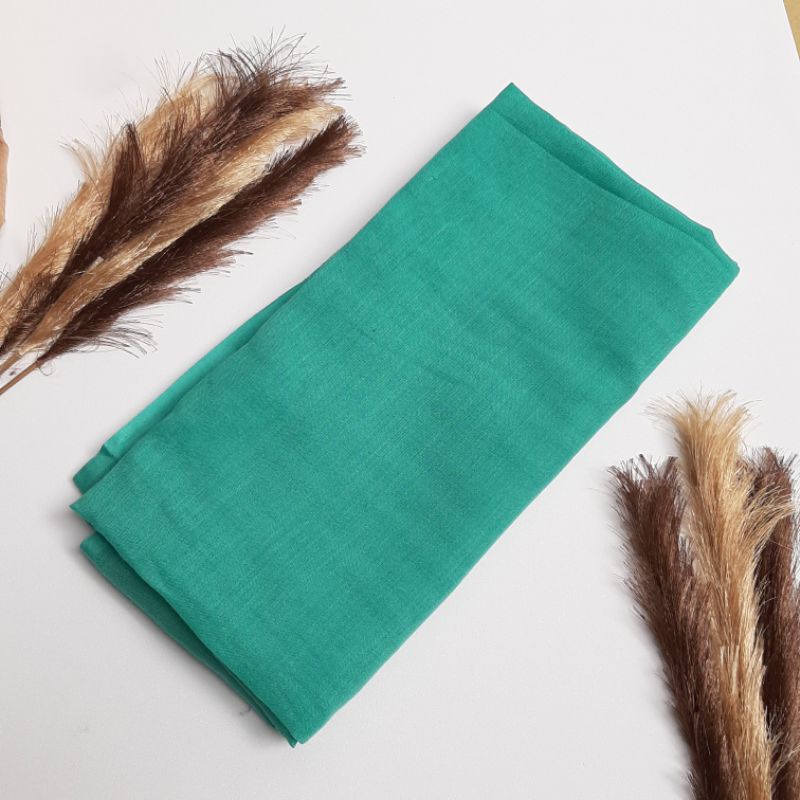 SEGIEMPAT PARIS POLOS PREMIUM AZARA | ANTI LETOY | PARIS VOAL | KERUDUNG MIRACLE MURAH | HIJAB JILBAB SQUARE | JILBAB SEMI PREMIUM SEKOLAH-Hijau Tosca