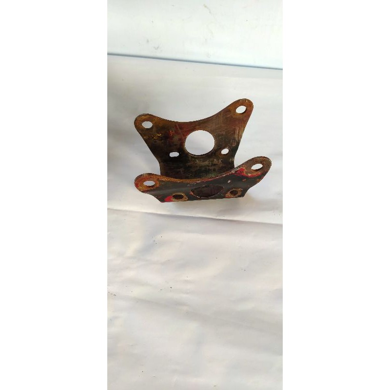 Breket mesin Honda CB GL Pangkon mesin tahanan mesin body mesin Honda GL CB original