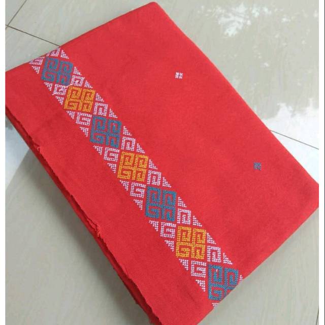 Tenun Pabintik Toraja