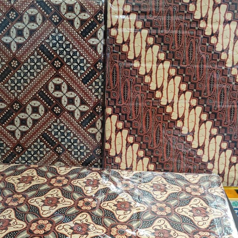 

Buku Tamu Batik