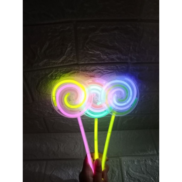 mainan lampu lolipop/mainan candy glow