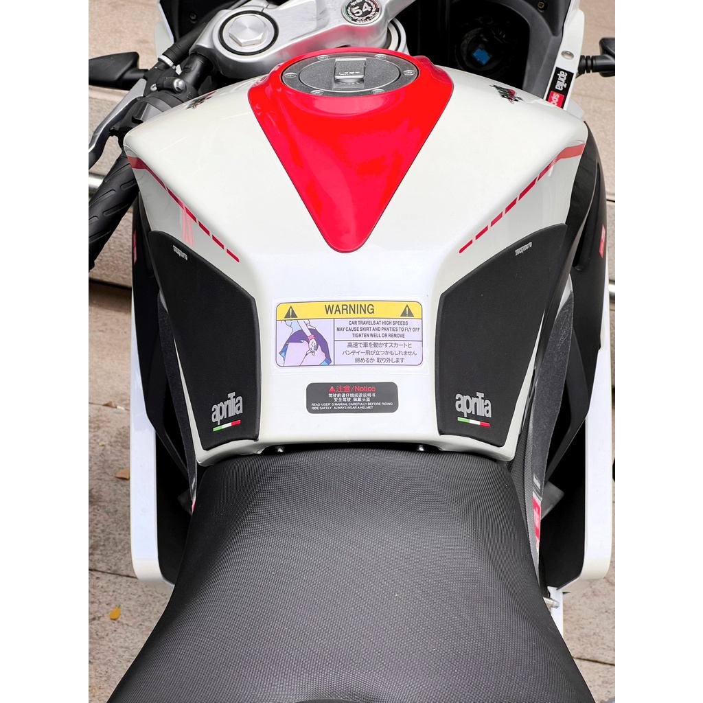 Dua Dimensi Gadis Loli Gaya Jepang Stiker Mobil Sun Visor Selamat Datang Pedal Peringatan Reflektif Stiker JDM Motocross Skuter Mobil Balap Stiker Dekoratif