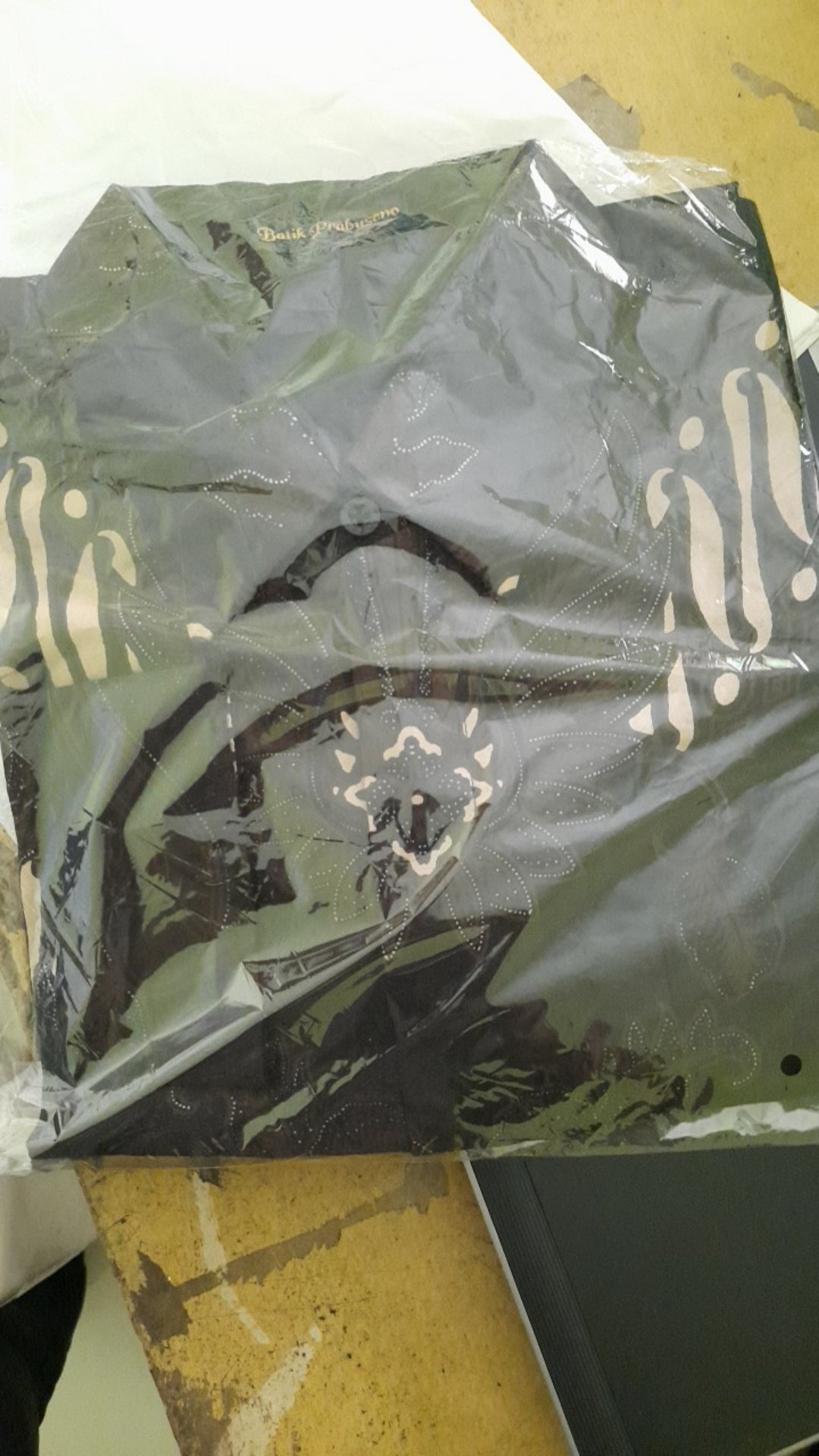 Paran Wangsa Kemeja Batik Pria Lengan Panjang Slimfit Katun Printing Hem Baju Seragam Kantor Modern