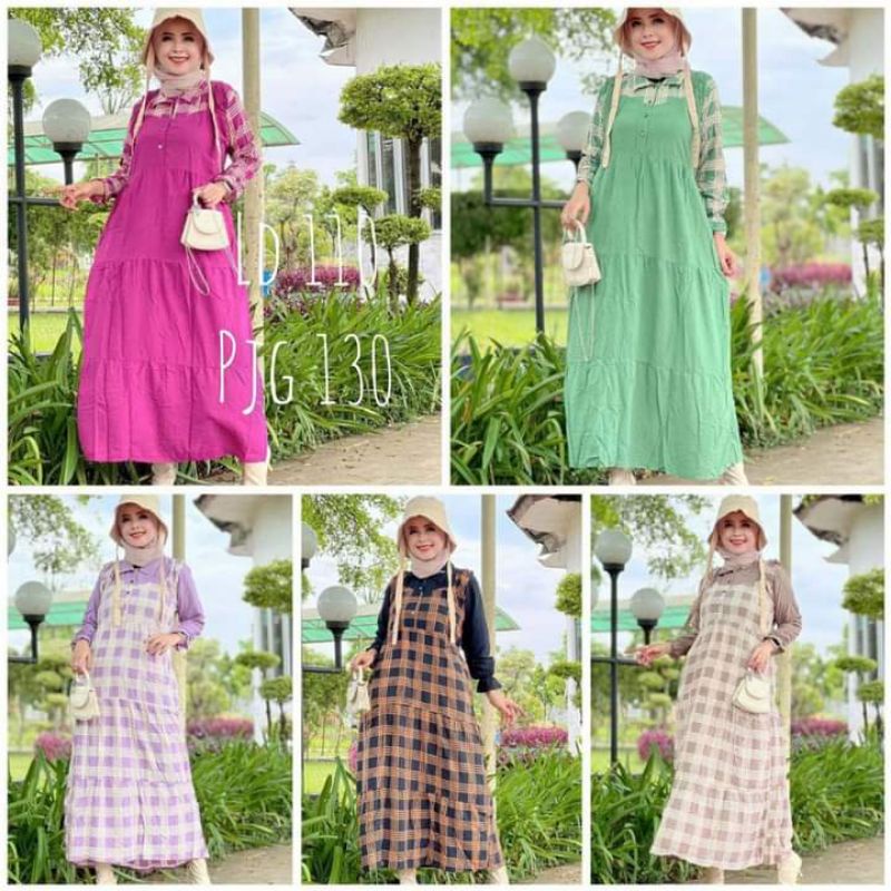 gamis motif kotak-kotak. busui friendly